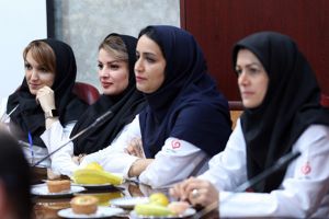 جلسه کمیته مورتالییتی مورخ 22 آبانماه سال جاری در مرکز قلب و عروق شهید رجایی: عکس شماره 9 / 12